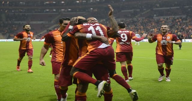 Galatasaray&#039;dan bir rekor geldi