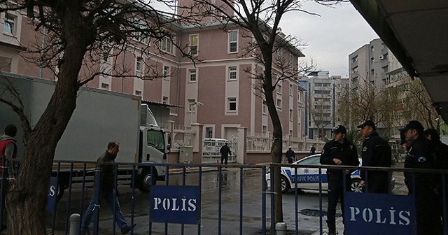 İzmir&#039;deki operasyonda gözaltı sayısı 18&#039;e yükseldi