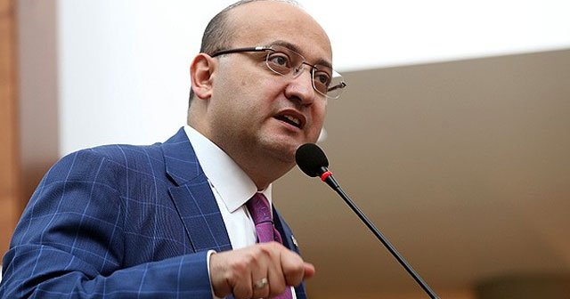 Akdoğan, &#039;Kendisine de sandığa da güveni yok&#039;