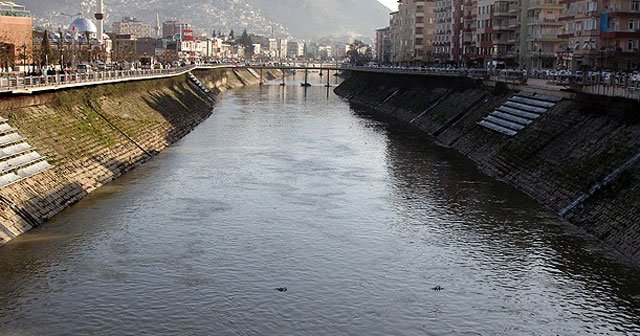 Asi Nehri 42 ülkenin desteğiyle temizlenecek