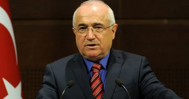 Cemil Çiçek'ten Yaşar Kemal mesajı