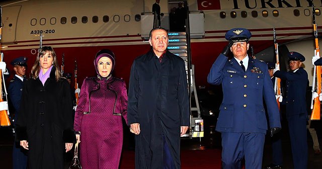 Cumhurbaşkanı Erdoğan Kolombiya’da