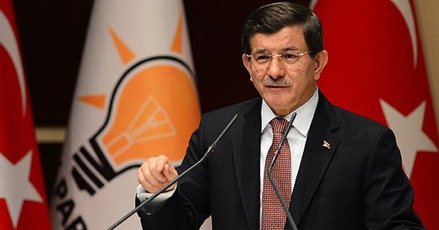 Davutoğlu, &#039;Muhalefetin yorumları tarihe kara leke olarak geçecek&#039;