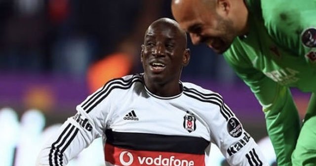 Demba Ba rekora koşuyor