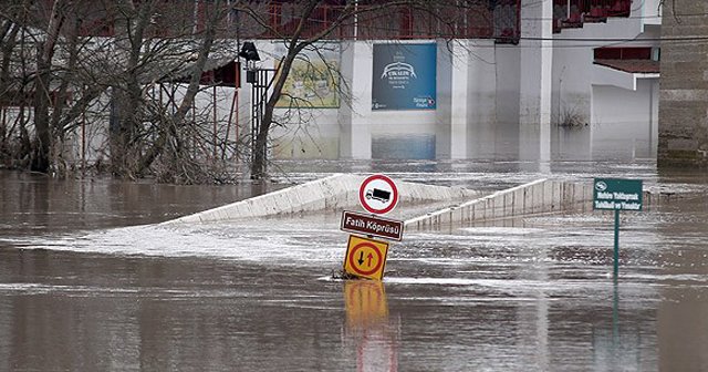 Edirne'deki nehirlerin debilerindeki düşüş devam ediyor