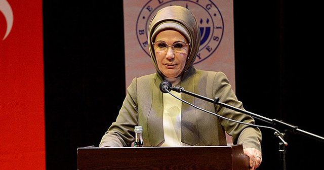 Emine Erdoğan, &#039;Donanımlı annelere daha çok ihtiyaç var&#039;