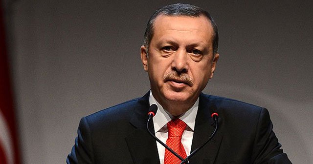 Erdoğan&#039;dan Fuat Avni&#039;ye, &#039;Delikanlıysan çık ortaya&#039;