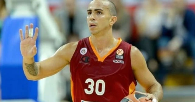 Galatasaray'a kötü haber, Arroyo 15 gün yok