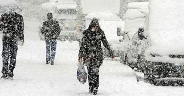 İstanbul için kar açıklaması, hangi illerde okullar tatil?