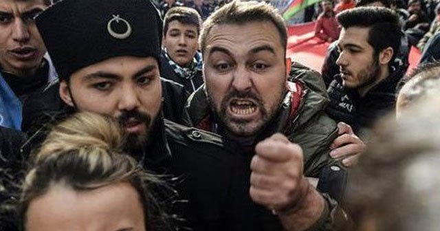 İstiklal Caddesi&#039;nde gerginlik