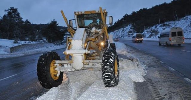 İzmir, Manisa karayolu ulaşıma açıldı