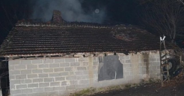 Karabük&#039;te ev yangını, 1 ölü