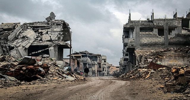 Kobani yaralarını sarıyor