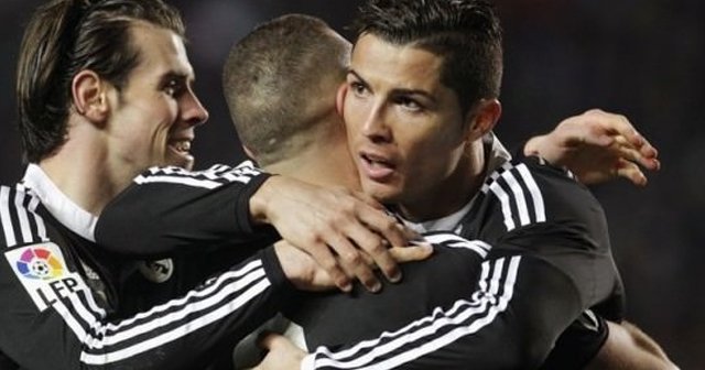 Madrid&#039;i Ronaldo ve Benzema sırtladı