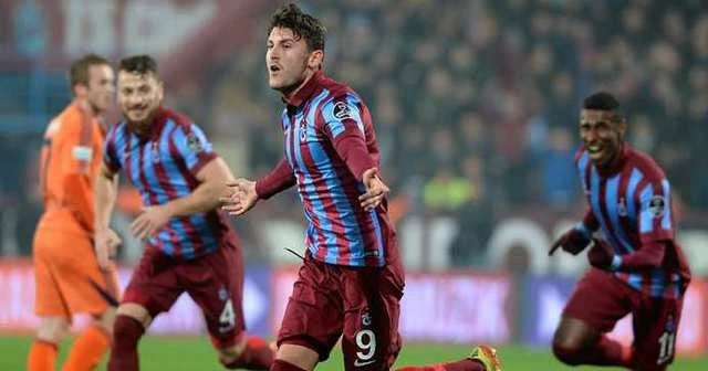Trabzonspor Napoli maçı saat kaçta hangi kanalda