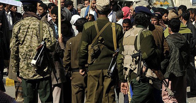 Yemen&#039;de gergin bekleyiş sürüyor