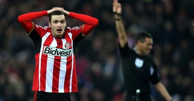 Adam Johnson tutuklandı