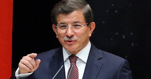 AK Parti&#039;de sürpriz iki isim! Davutoğlu teklif götürecek