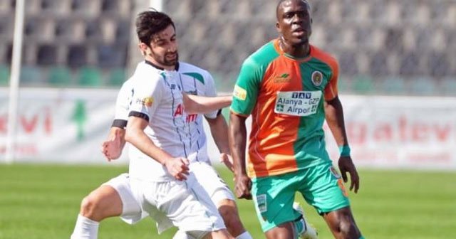 Alanyaspor, Denizli virajını kayıpsız geçti