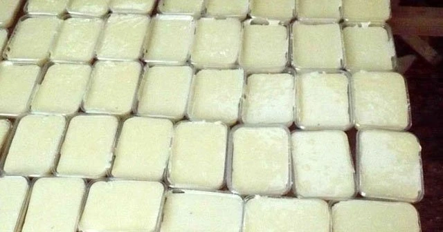 Arı kekini yiyen anne ve oğlu yoğun bakımda