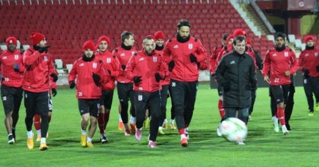 Balıkesirspor, Eskişehirspor&#039;a bileniyor