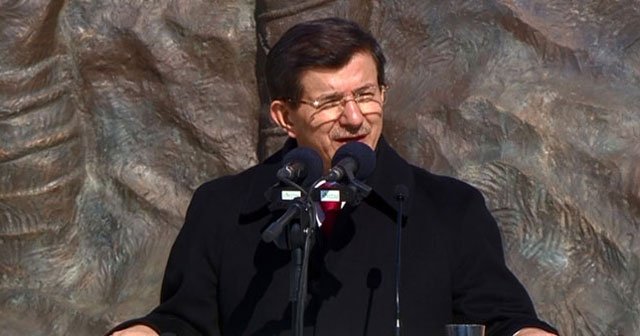 Başbakan Davutoğlu&#039;ndan milli uçak sözü