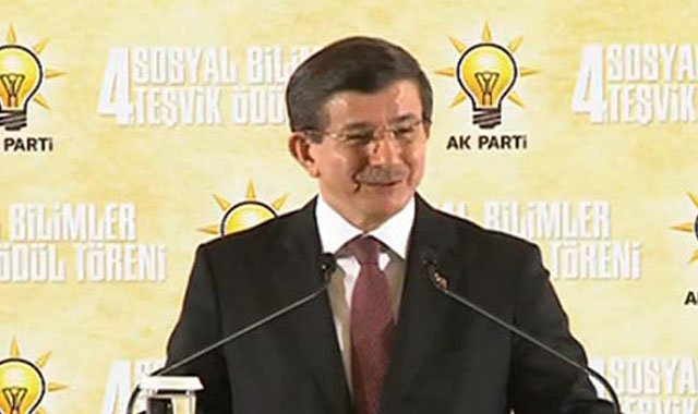 Başbakan Davutoğlu‘ndan önemli açıklamalar