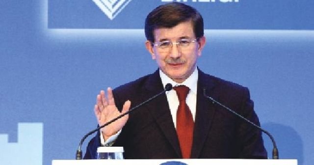 Başbakan Davutoğlu&#039;ndan taşeron işçilere müjde