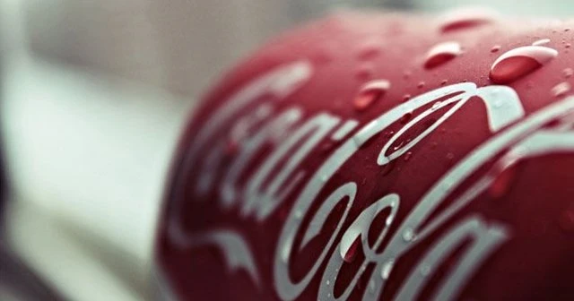 Coca Cola ışıkları kapatıyor