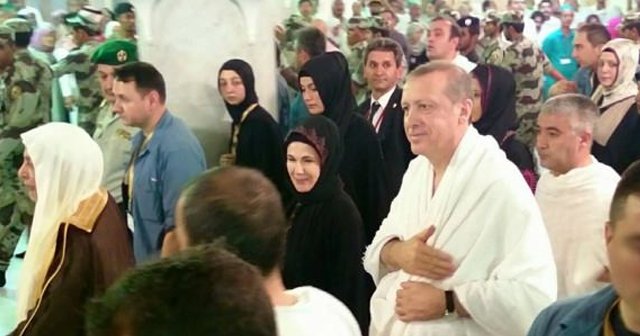 Cumhurbaşkanı Erdoğan&#039;ın Umre&#039;deki en net görüntüsü