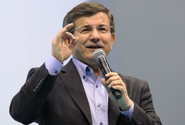 Davutoğlu, &#039;Bizim kültürümüz kadına saygı üzerine kurulmuştur&#039;