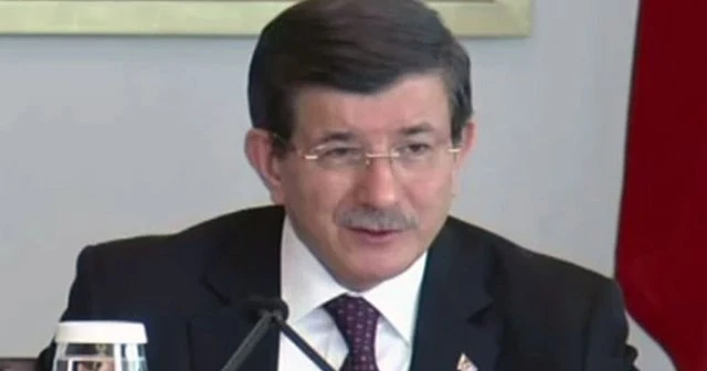 Davutoğlu, &#039;Tarihi bir dönüm noktası&#039;