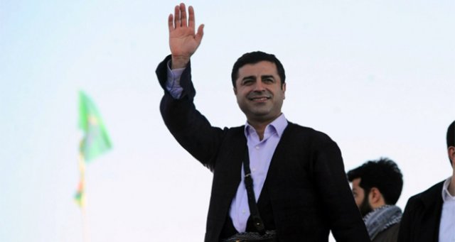 Demirtaş, &#039;2016&#039;da barıştan bahsedeceğiz&#039;