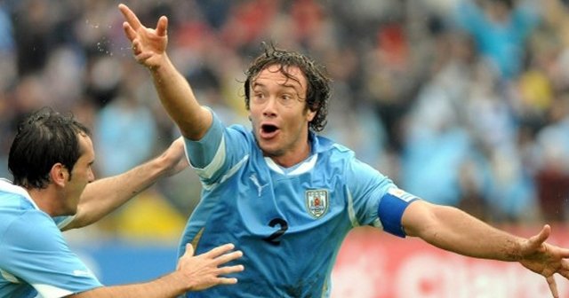 Diego Lugano&#039;dan çok şaşırtan imza