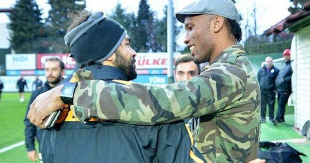 Drogba&#039;dan Galatasaray&#039;a sürpriz ziyaret