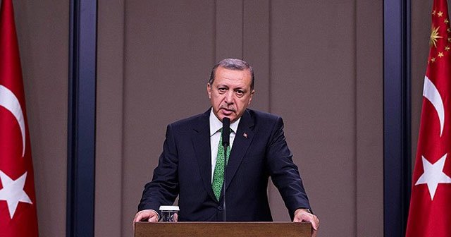 Erdoğan, &#039;İnancını ve tarihini bilen gençler geleceğin teminatıdır&#039;