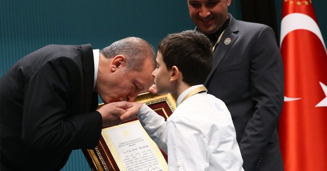 Erdoğan, &#039;Şehit ve gazilerimize layık olma çabasındayız&#039;