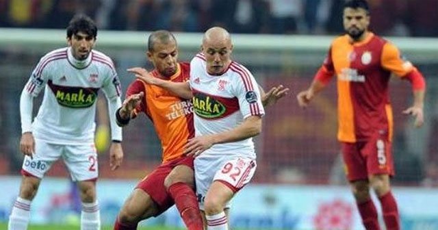 Galatasaray 3 puana odaklandı