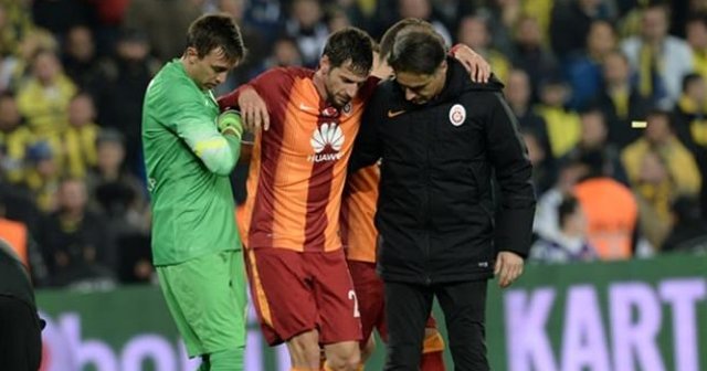 Galatasaray'ın yıldızında çatlak şüphesi