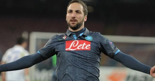 Higuain Moskova'yı hüsrana uğrattı