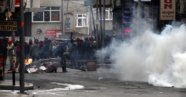 İstanbul&#039;da ortalık savaş alanına döndü