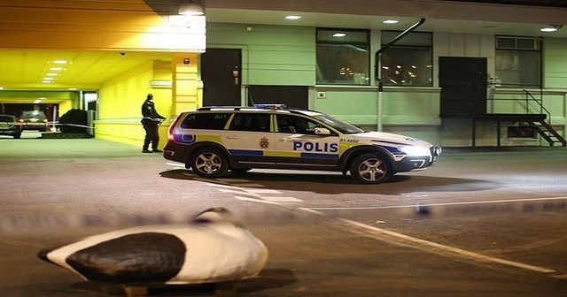 İsveç&#039;te restorana saldırıda 3 gözaltı