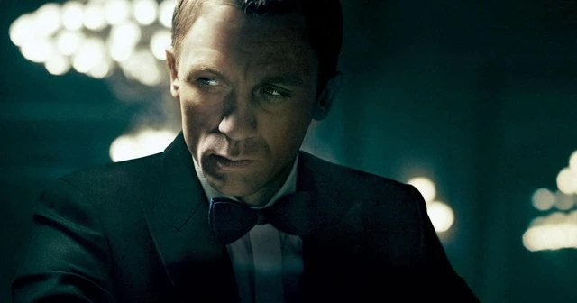 James Bond'a 20 milyonluk rüşvet