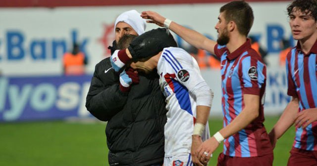 Karabüksporlu futbolcular gözyaşlarını tutamadı