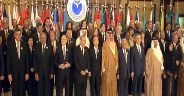Kuveyt&#039;teki Suriye&#039;ye yardım konferansı başladı