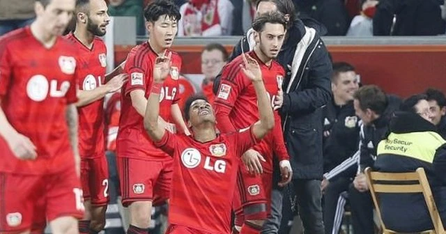 Leverkusen, Stuttgart'a gol oldu yağdı