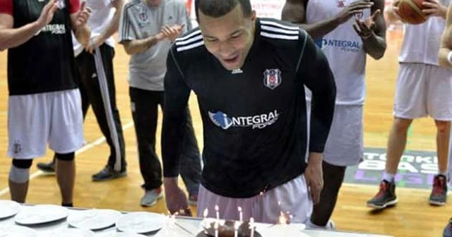Lofton'ın doğum günü kutlandı