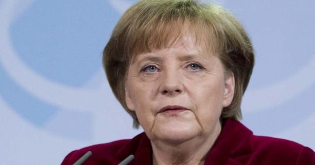 Merkel açıkladı, &#039;Yunanistan&#039;ın sorunları hızlı çözülmez&#039;