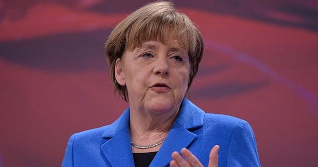 Merkel&#039;den Rusya hakkında kritik açıklama