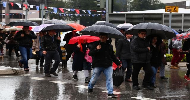 Meteoroloji'den sağanak yağış uyarısı